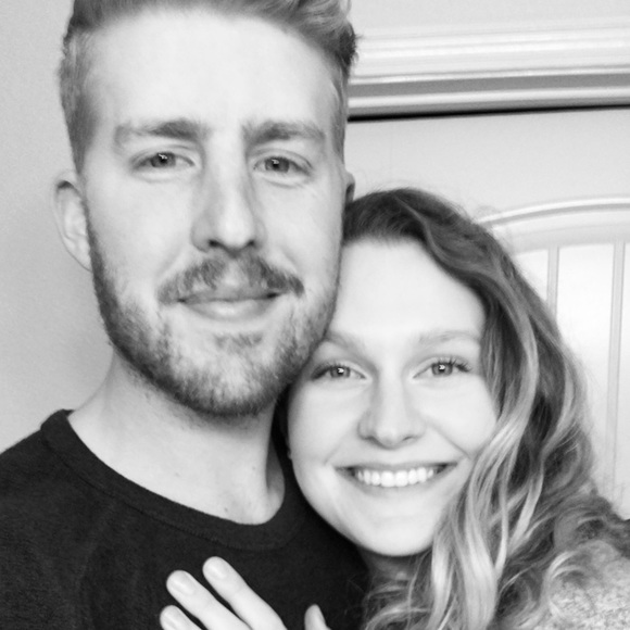 Meet your Posher, Natalie - Picture 3 of 3